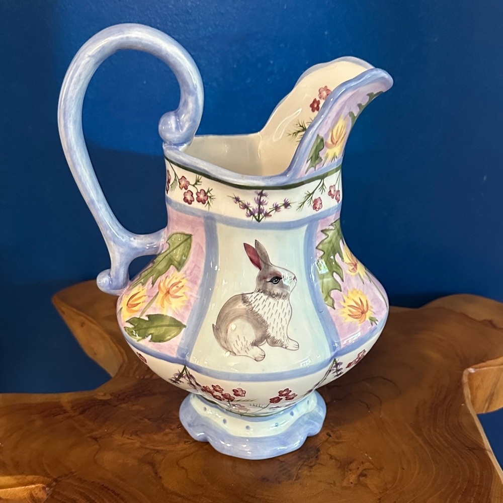 Vintage Danna Cullen Zrike Meadow Bunny Rabbit Water Pitcher 11”